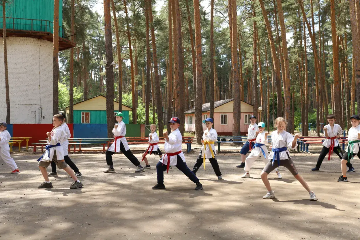 Солнечный, инфраструктура