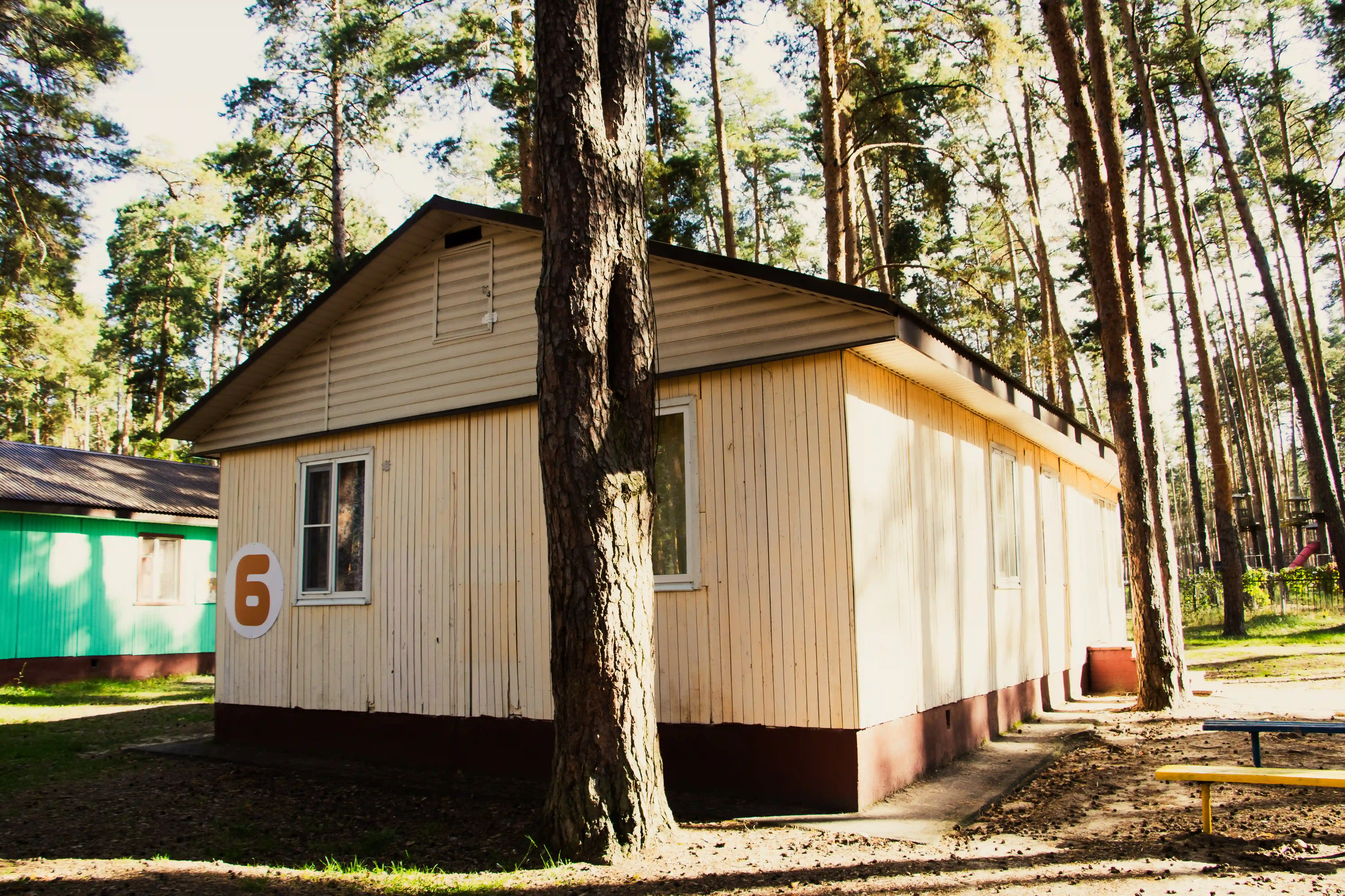 Солнечный, инфраструктура