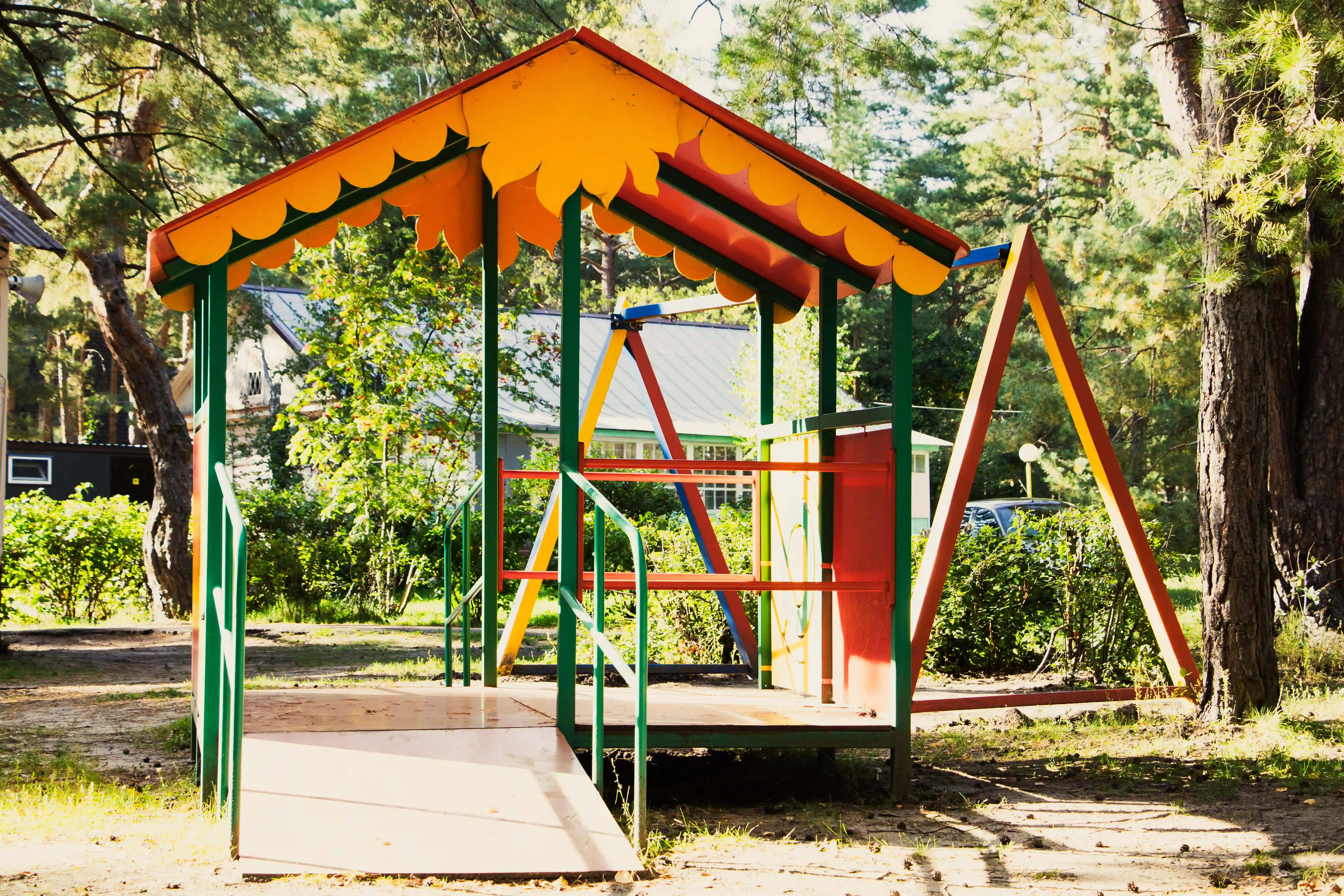 Солнечный, инфраструктура