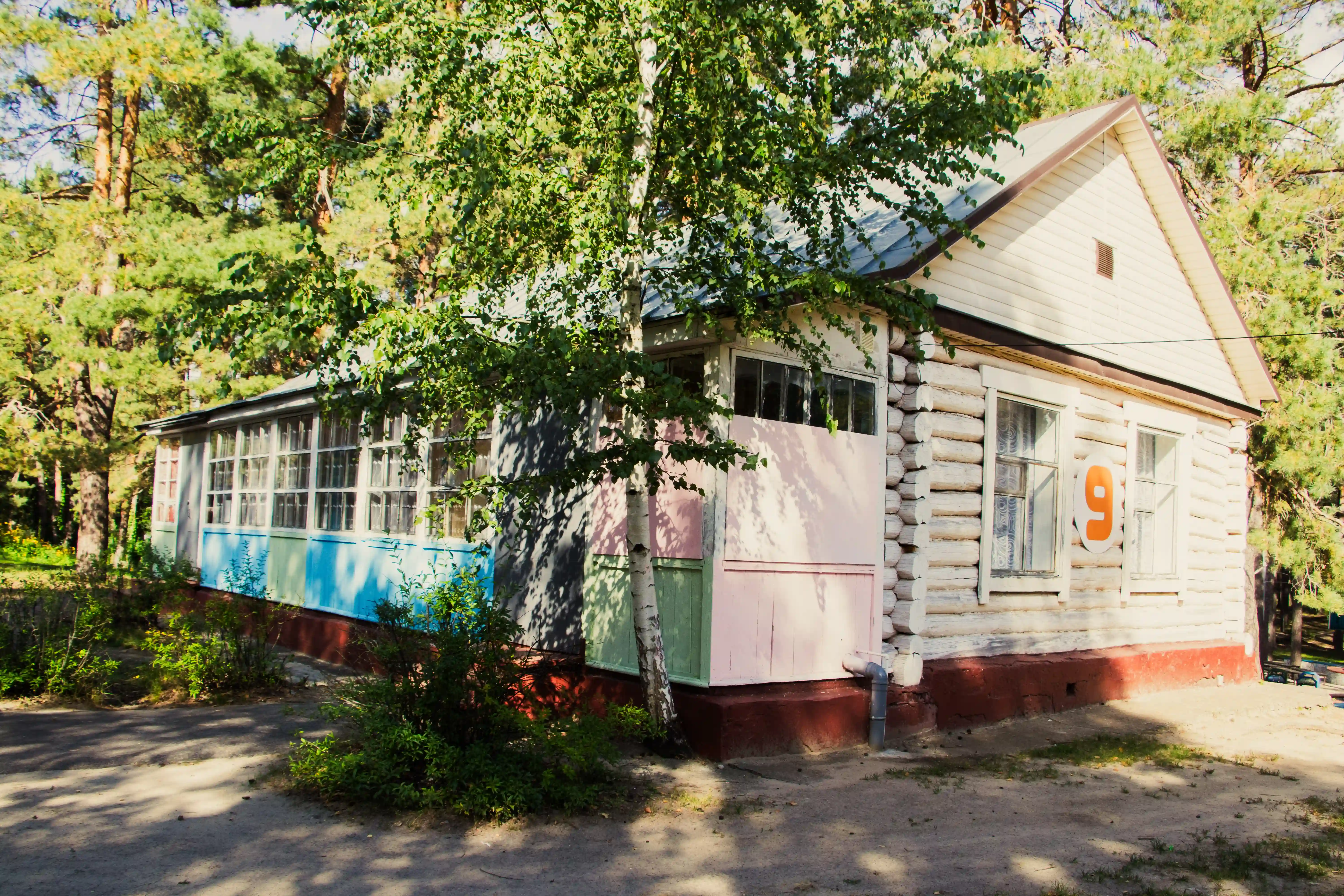 Солнечный, инфраструктура