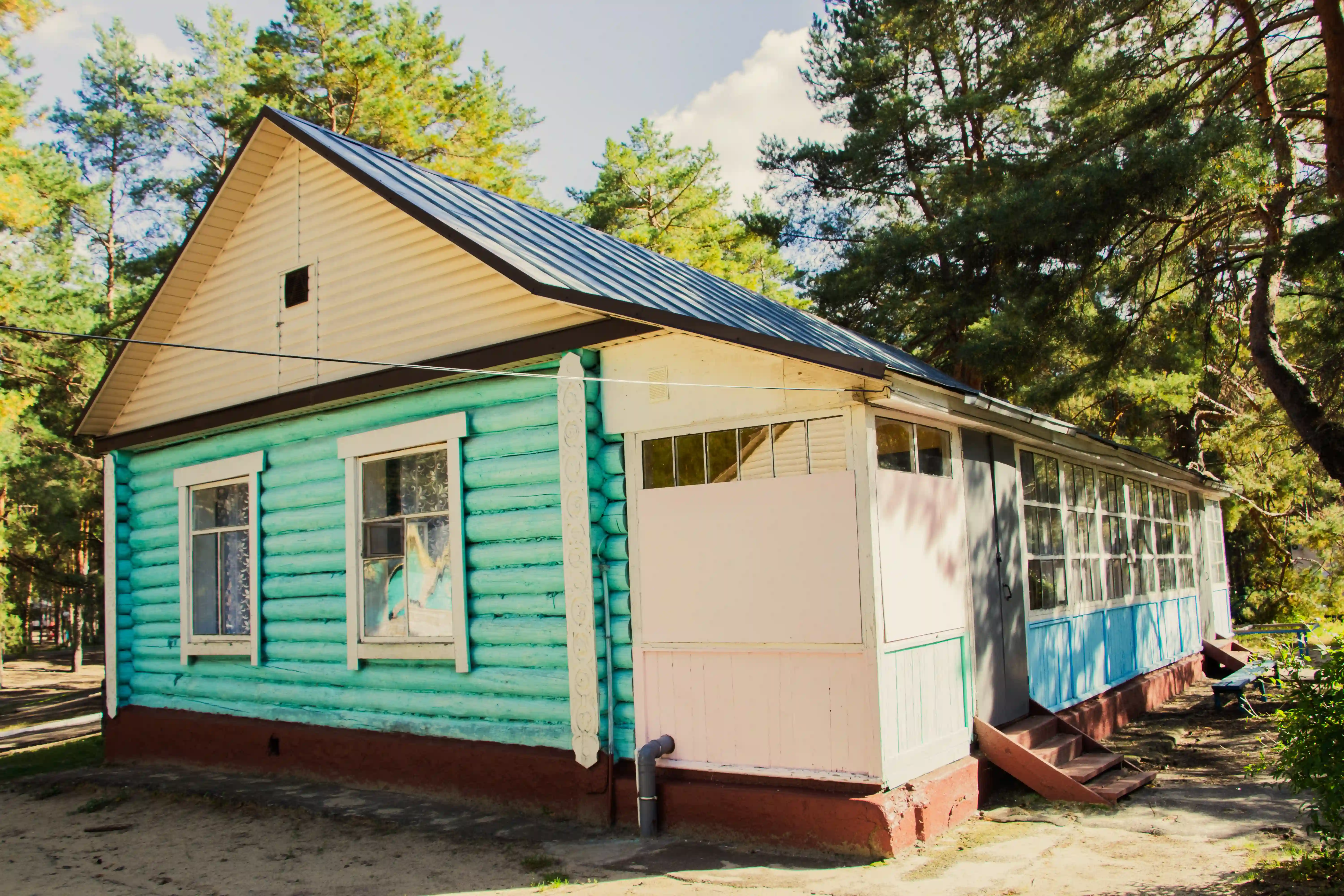 Солнечный, инфраструктура