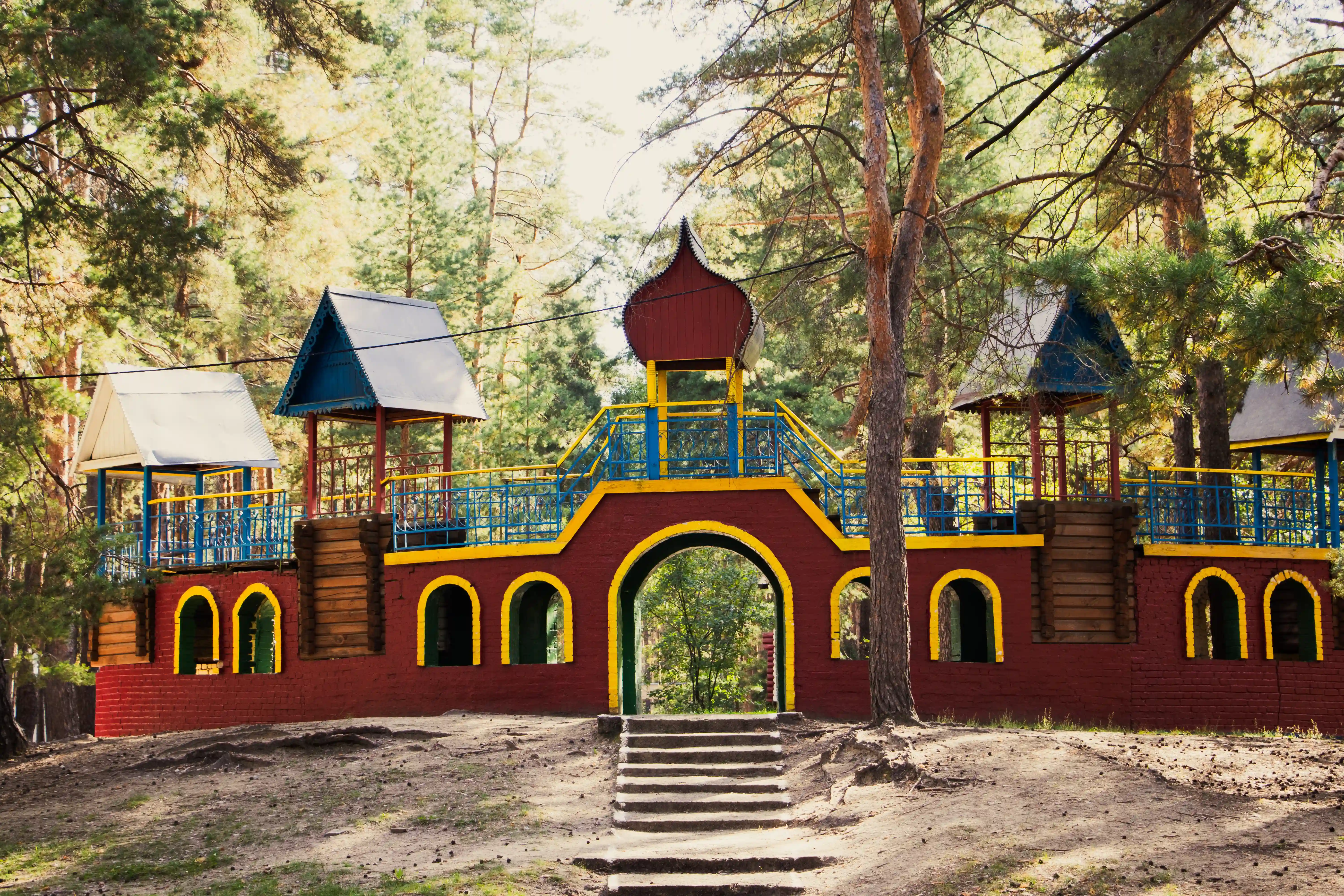 Солнечный, инфраструктура